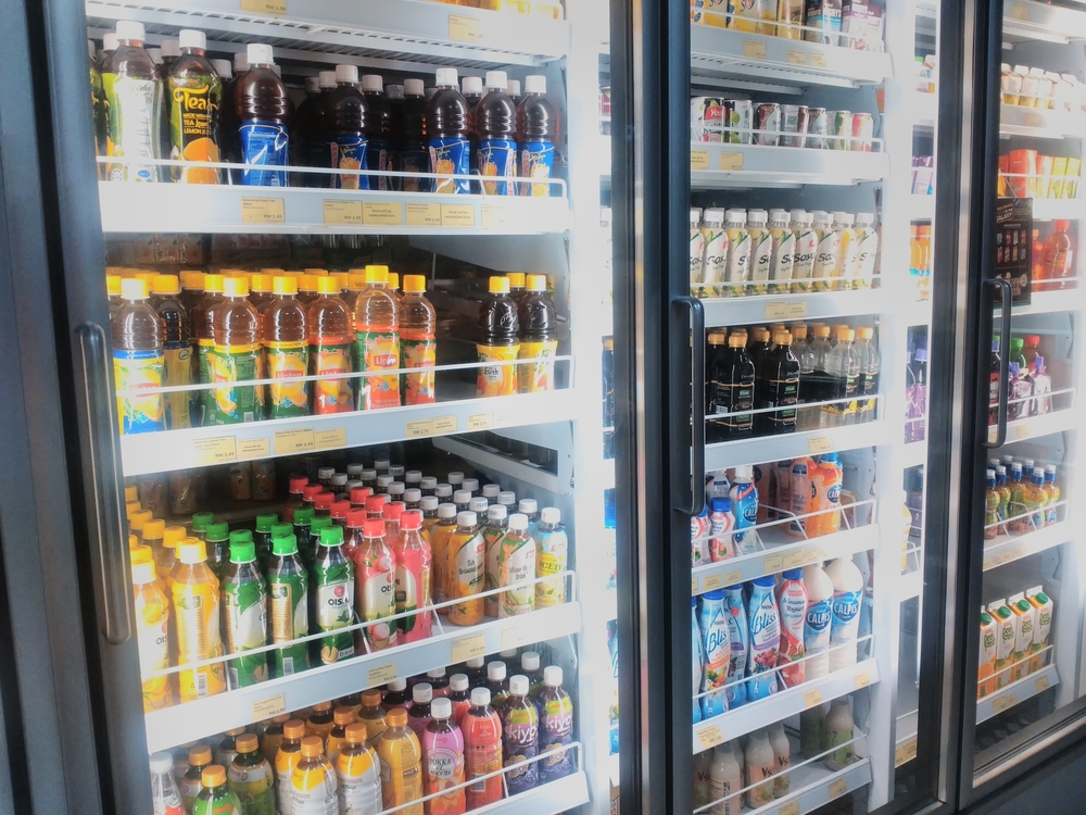 showcase isi minuman