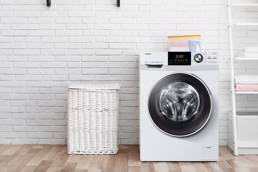 membersihkan mesin cuci